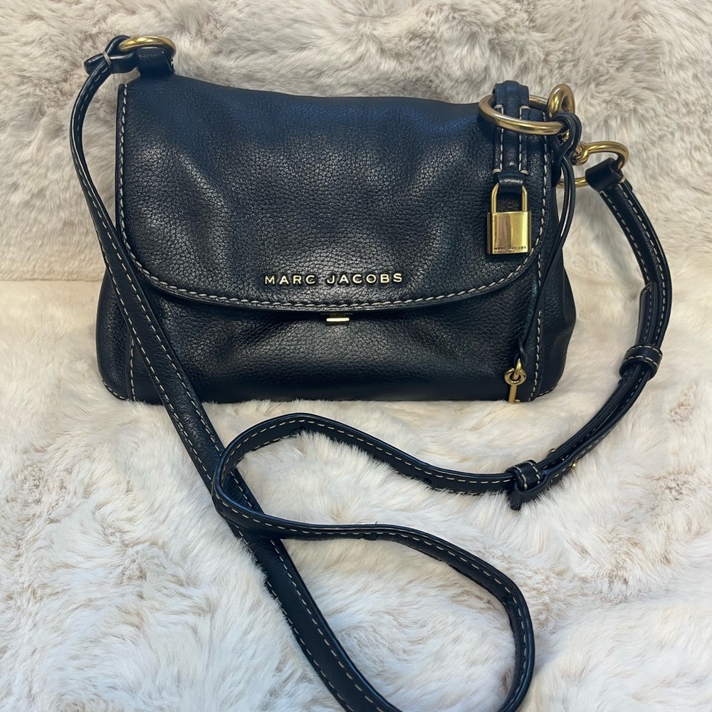 MARC JACOBS  Mini Boho Grind Leather Crossbody M0013610